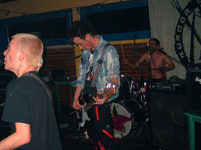 20040403_0014.jpg - click for next picture