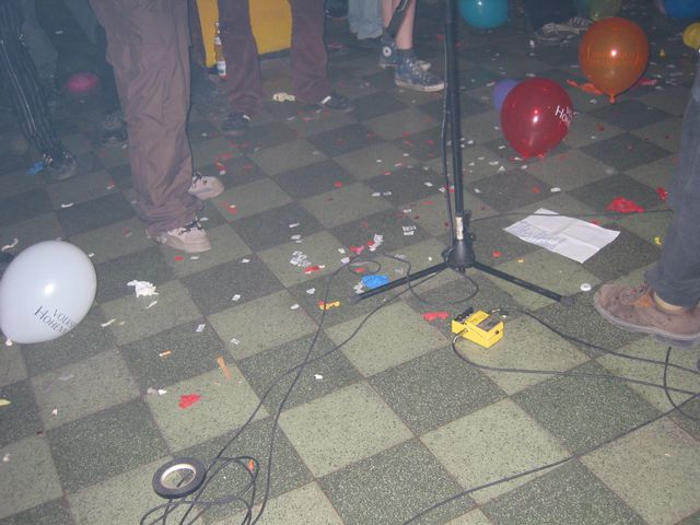 20040513_0053.jpg - click for next picture