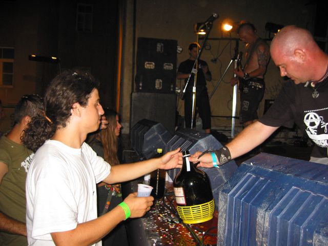 20040807_0042.jpg - click for next picture