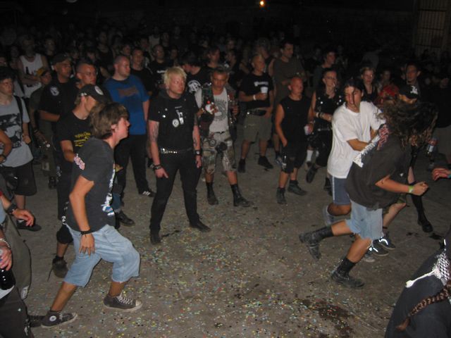 20040807_0048.jpg - click for next picture