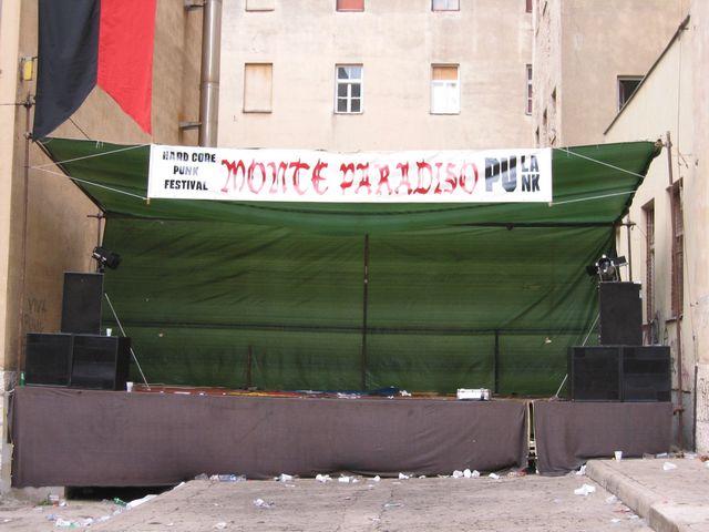 20040807_0086.jpg - click for next picture