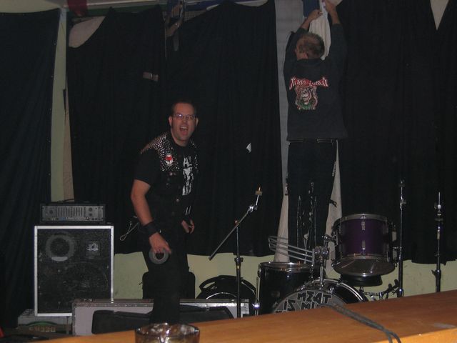 20051111_0003.jpg - click for next picture