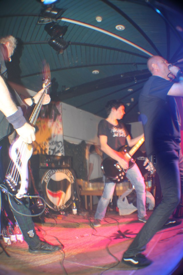 20121124_0009.jpg - click for next picture